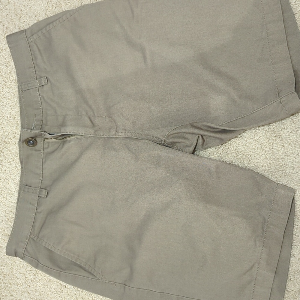 RVCA Khaki shorts